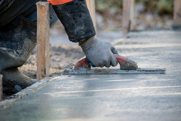Best Affordable Concrete Contractor  in Eau Claire, WI